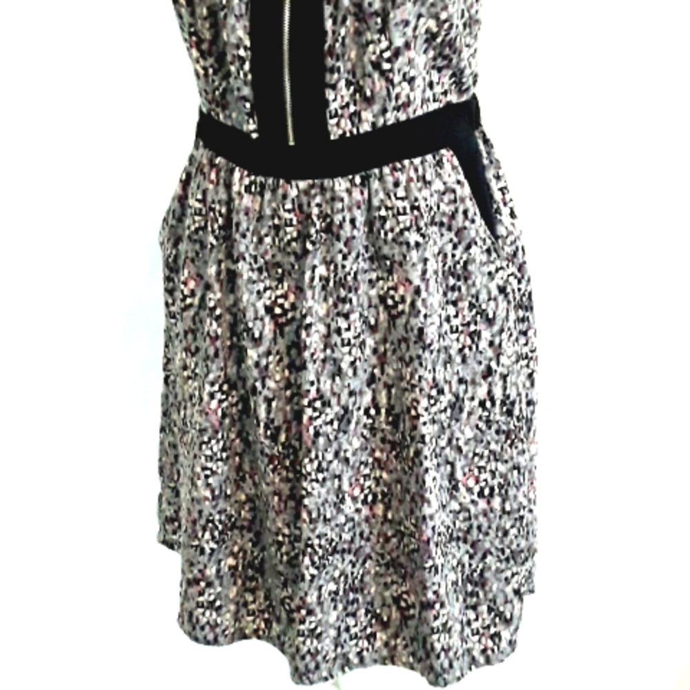 Forever 21 Dress - Picture 3 of 10